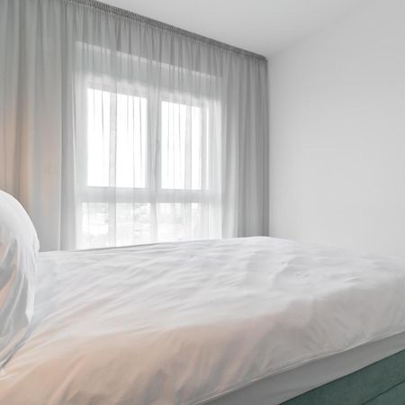 Apartamento Grand Hill Flats Oradea Exterior foto