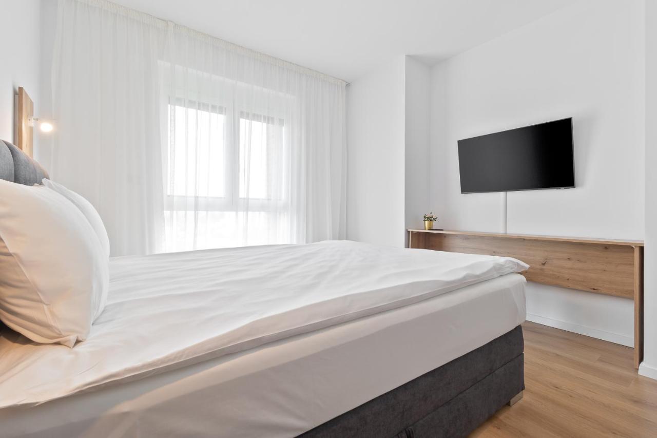 Apartamento Grand Hill Flats Oradea Exterior foto
