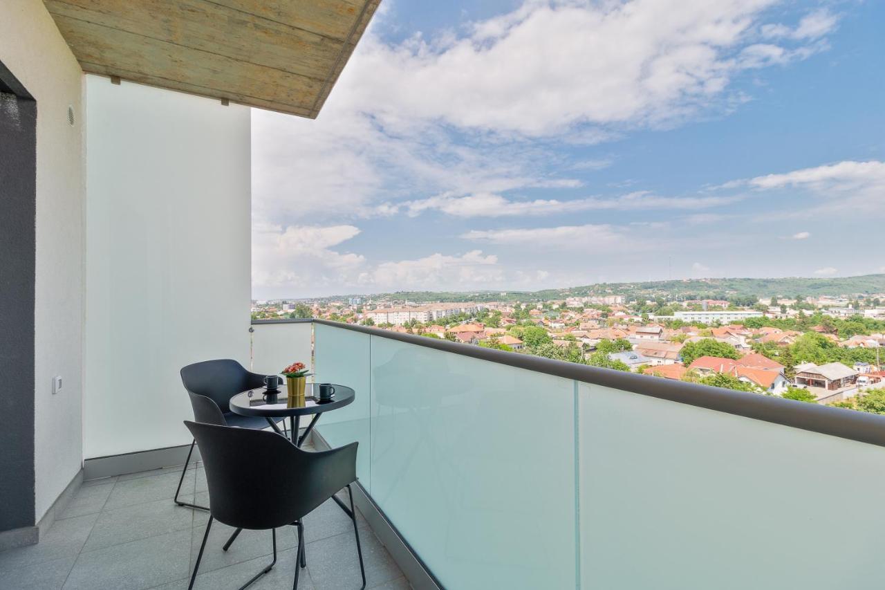 Apartamento Grand Hill Flats Oradea Exterior foto