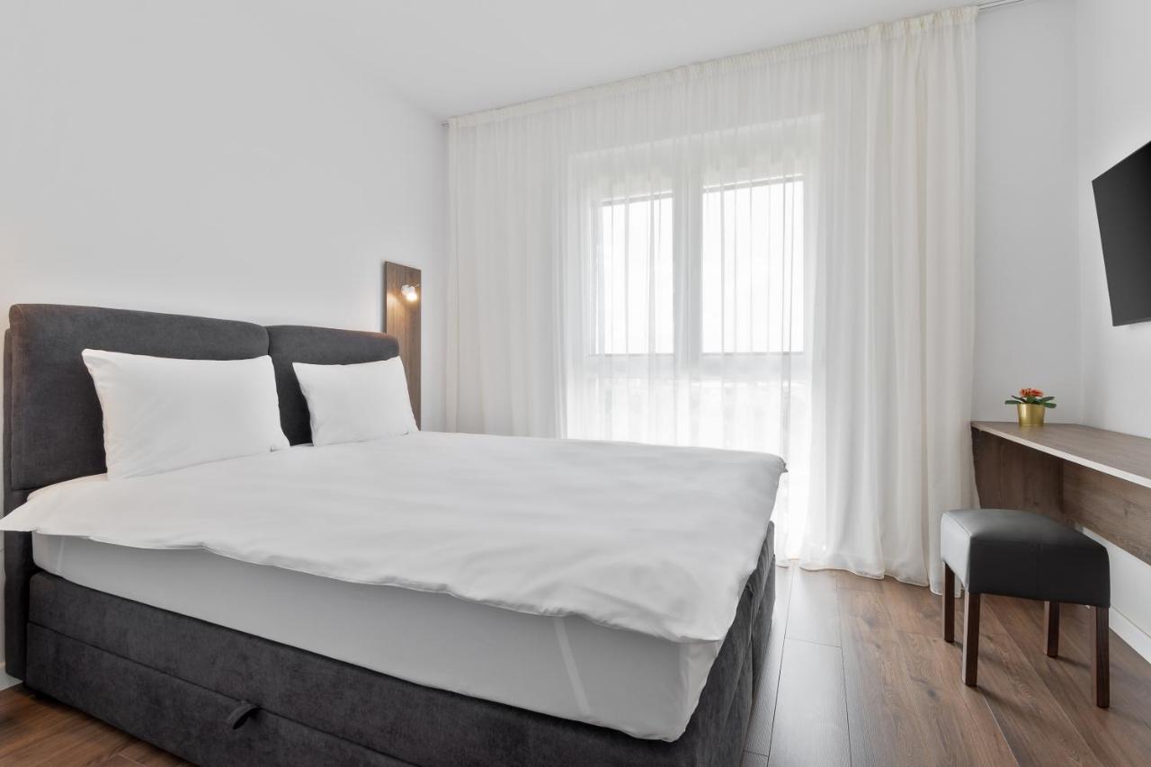 Apartamento Grand Hill Flats Oradea Exterior foto